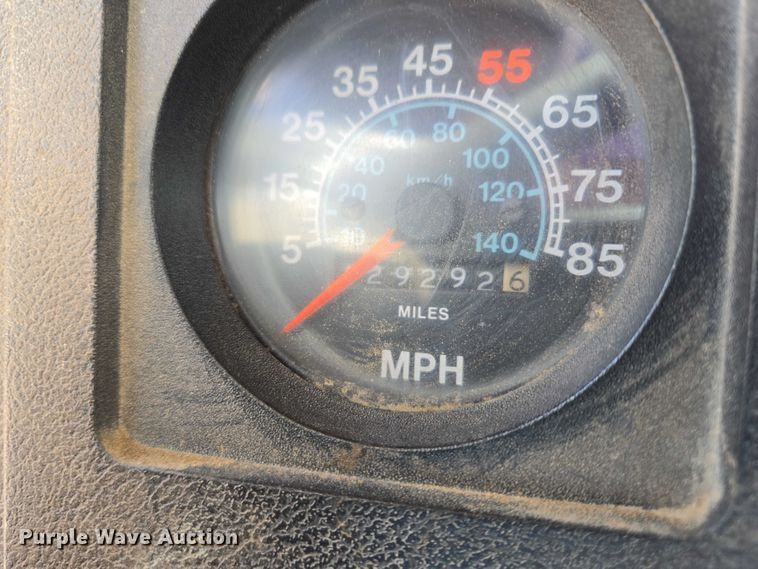 image for item ER5228 1989 International F1954 dump truck