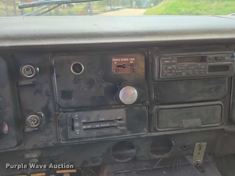 image for item ER5228 1989 International F1954 dump truck