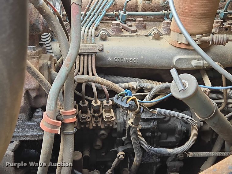 image for item ER5228 1989 International F1954 dump truck