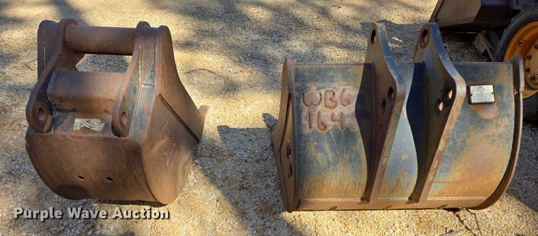 image for item ER5231 (2) excavator buckets