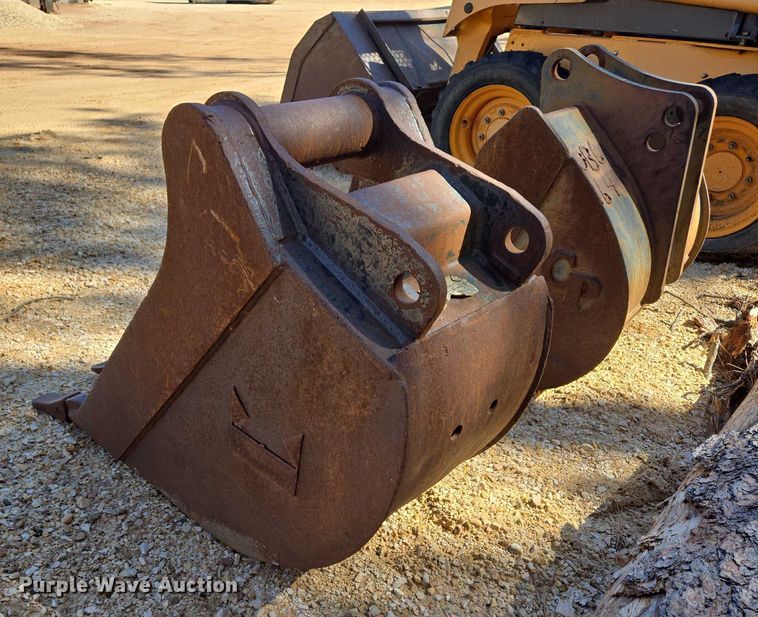 image for item ER5231 (2) excavator buckets