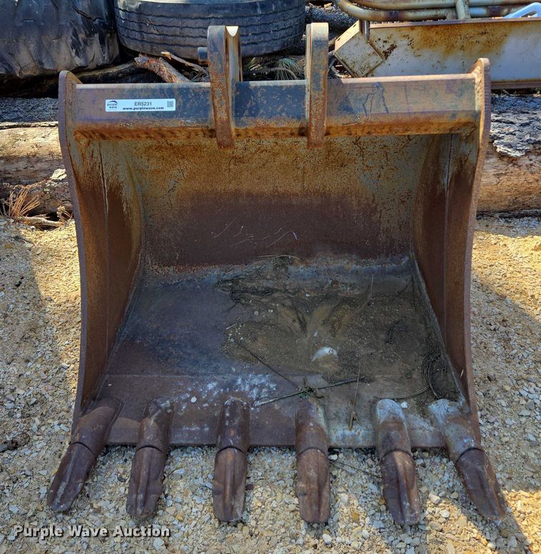 image for item ER5231 (2) excavator buckets