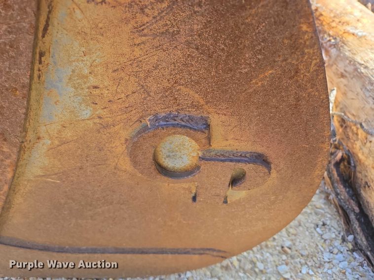 image for item ER5231 (2) excavator buckets