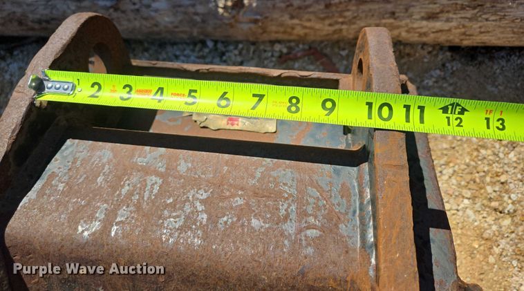 image for item ER5231 (2) excavator buckets