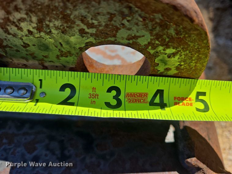 image for item ER5231 (2) excavator buckets