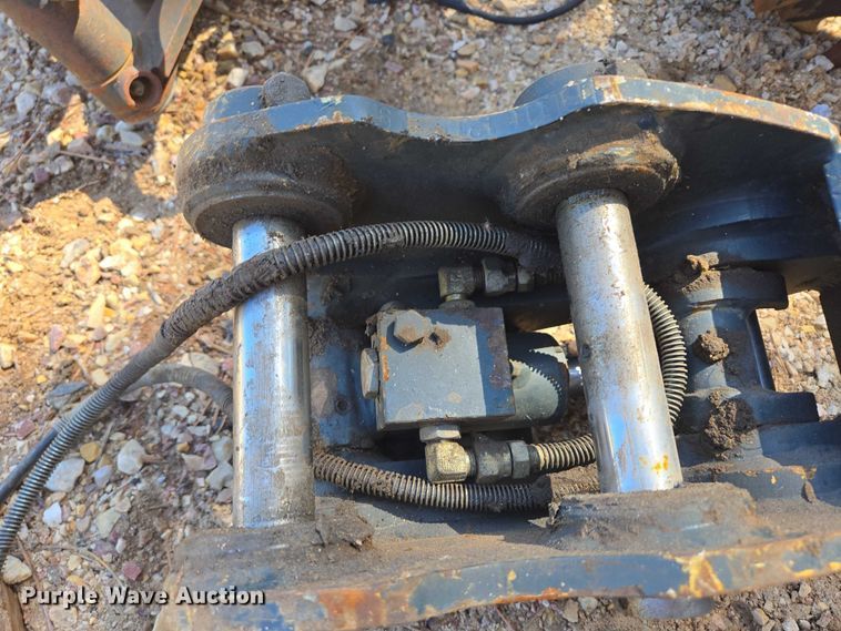 image for item ER5235 (3) excavator attachments