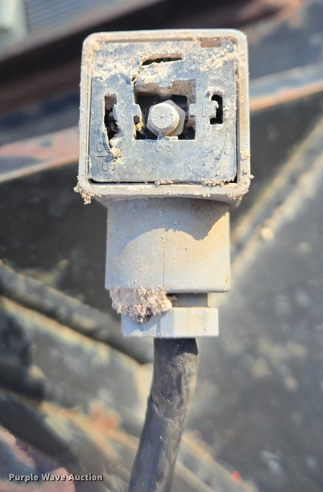 image for item ER5235 (3) excavator attachments