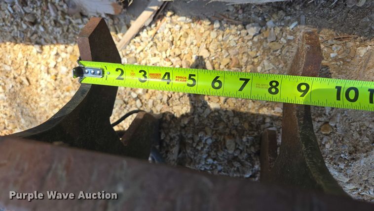 image for item ER5235 (3) excavator attachments