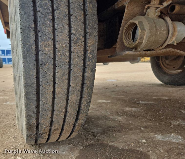 image for item ER5238 2009 Vermeer LP 855 SDT vacuum excavator