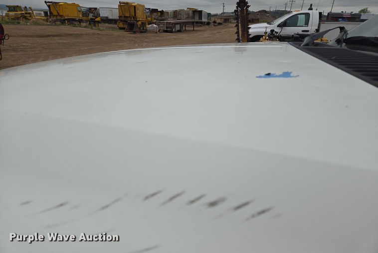 image for item ER5239 2005 Ford F550 Super Duty bucket truck