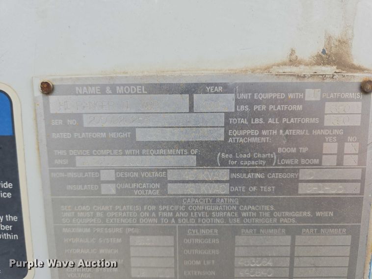 image for item ER5239 2005 Ford F550 Super Duty bucket truck