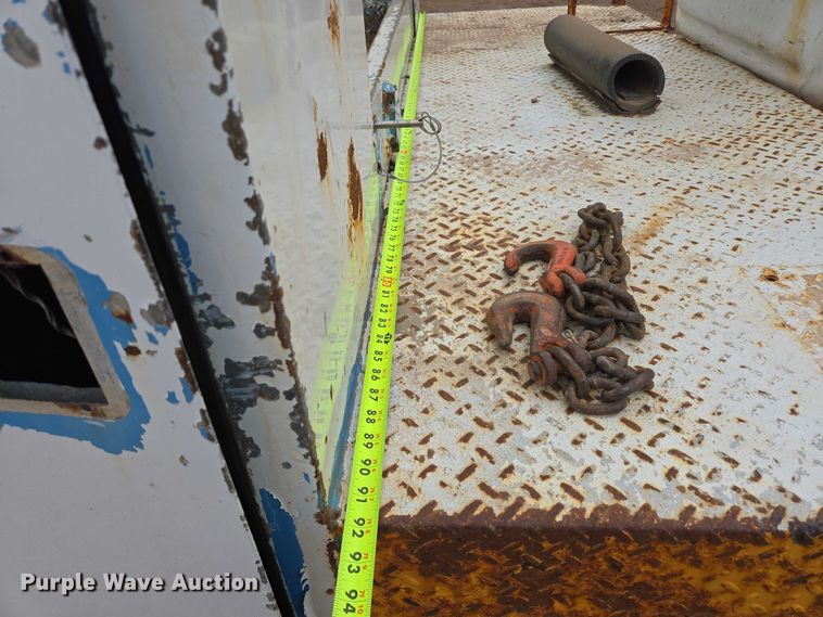 image for item ER5239 2005 Ford F550 Super Duty bucket truck