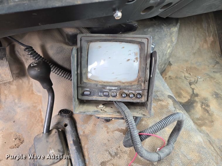 image for item ER5239 2005 Ford F550 Super Duty bucket truck