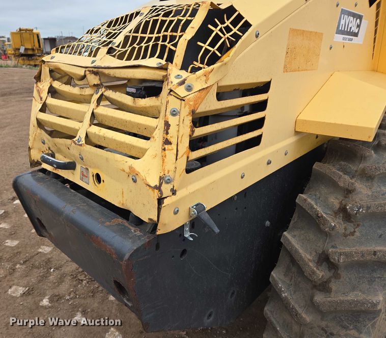 image for item ER5240 Hypac C822D single drum vibratory roller