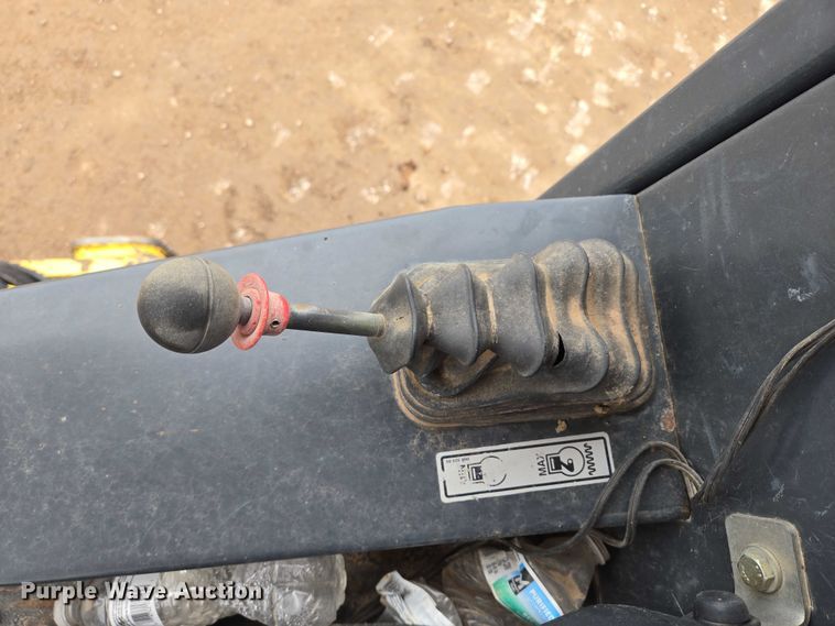 image for item ER5240 Hypac C822D single drum vibratory roller