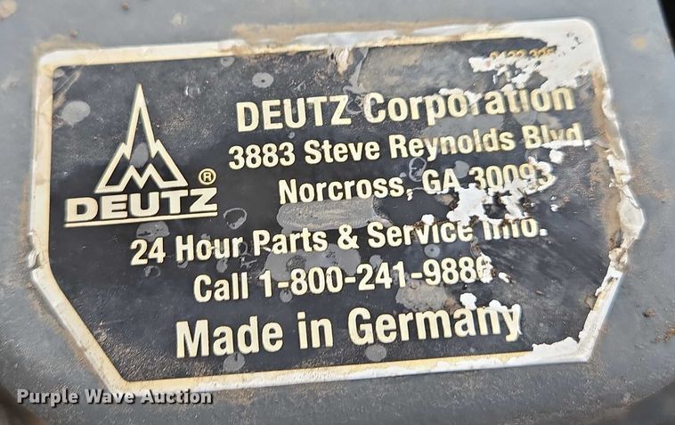 image for item ER5240 Hypac C822D single drum vibratory roller