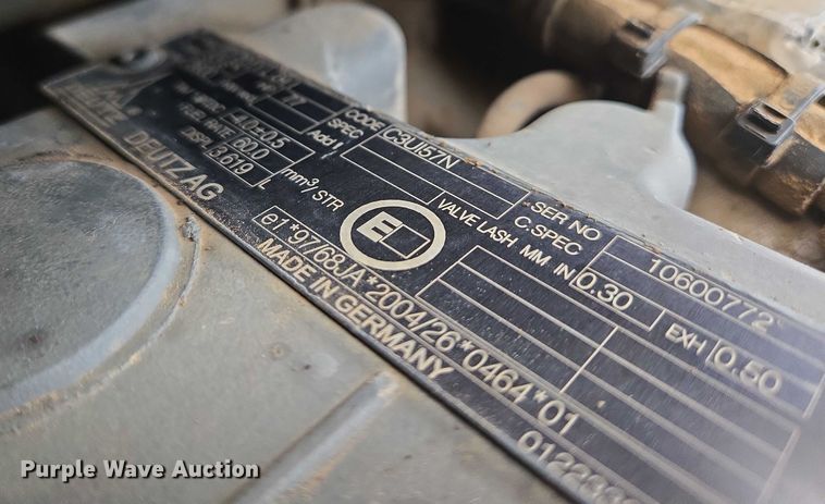 image for item ER5240 Hypac C822D single drum vibratory roller