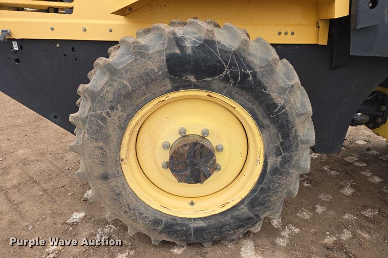 image for item ER5240 Hypac C822D single drum vibratory roller