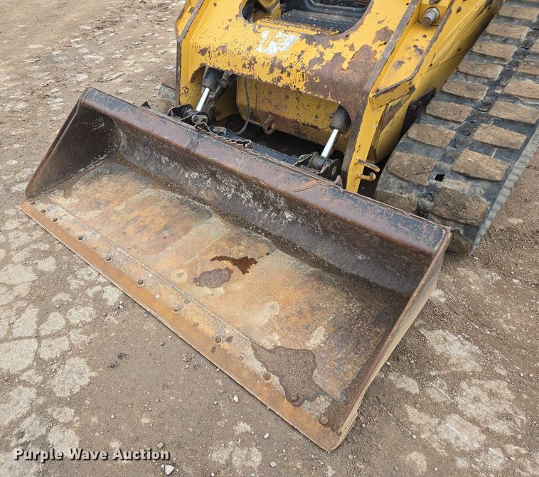 image for item ER5241 2014 Caterpillar 289D tracked skid steer loader