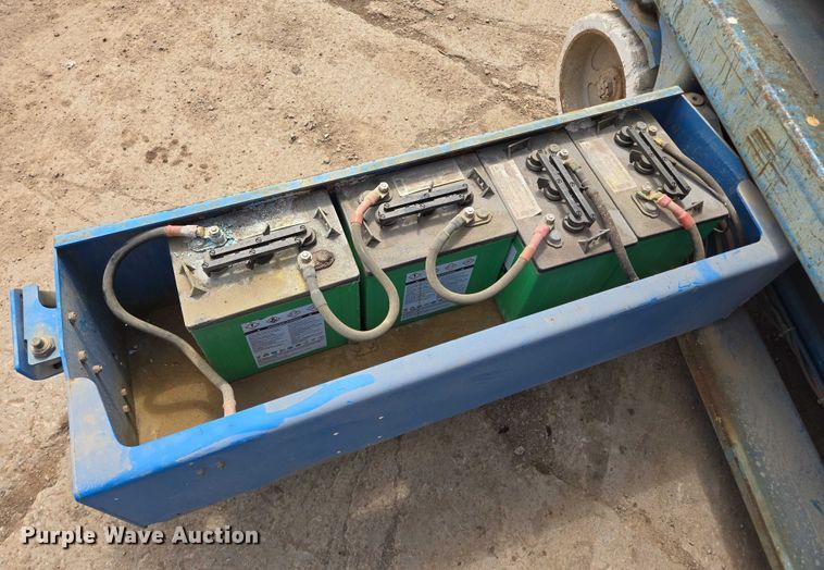 image for item ER5244 1999 Genie GS3246 scissor lift