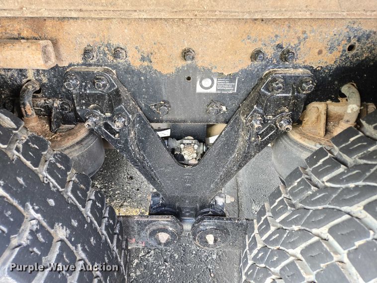 image for item ER5246 2013 Kenworth T800 dump truck