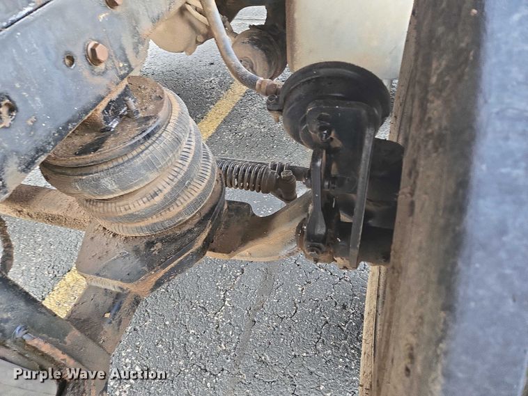 image for item ER5246 2013 Kenworth T800 dump truck