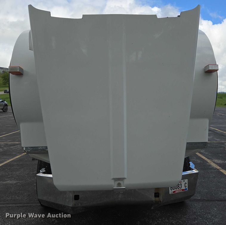 image for item ER5246 2013 Kenworth T800 dump truck