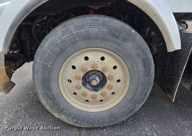 image for item ER5246 2013 Kenworth T800 dump truck