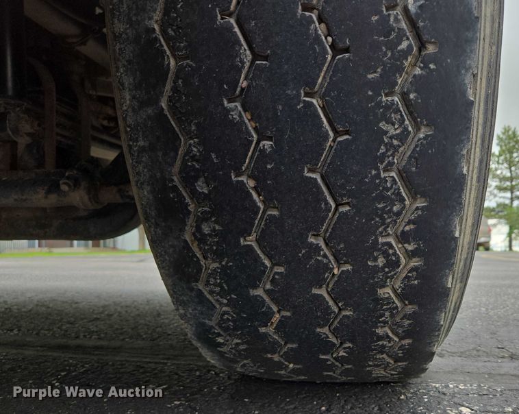 image for item ER5246 2013 Kenworth T800 dump truck