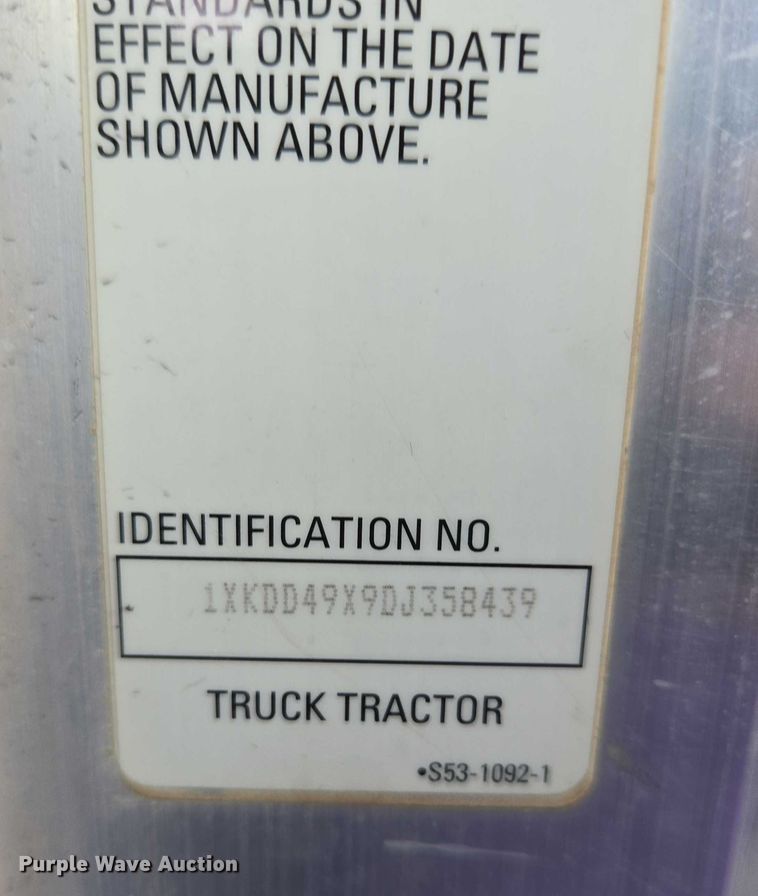 image for item ER5246 2013 Kenworth T800 dump truck