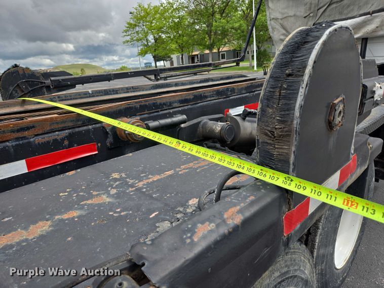 image for item ER5247 2002 Freightliner  FL112 roll-off container truck