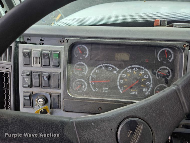 image for item ER5247 2002 Freightliner  FL112 roll-off container truck