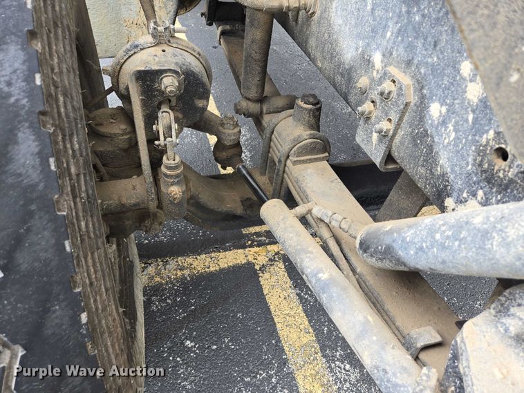 image for item ER5247 2002 Freightliner  FL112 roll-off container truck