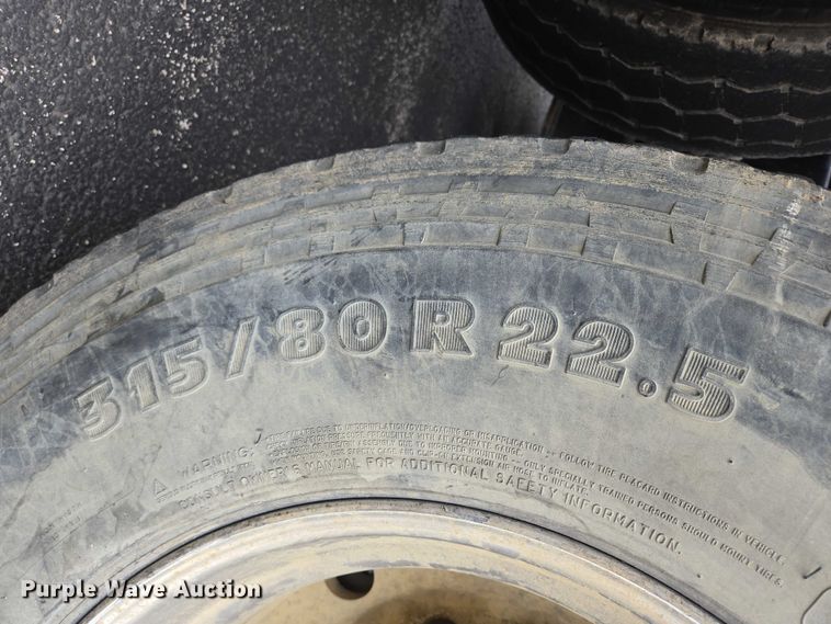 image for item ER5247 2002 Freightliner  FL112 roll-off container truck