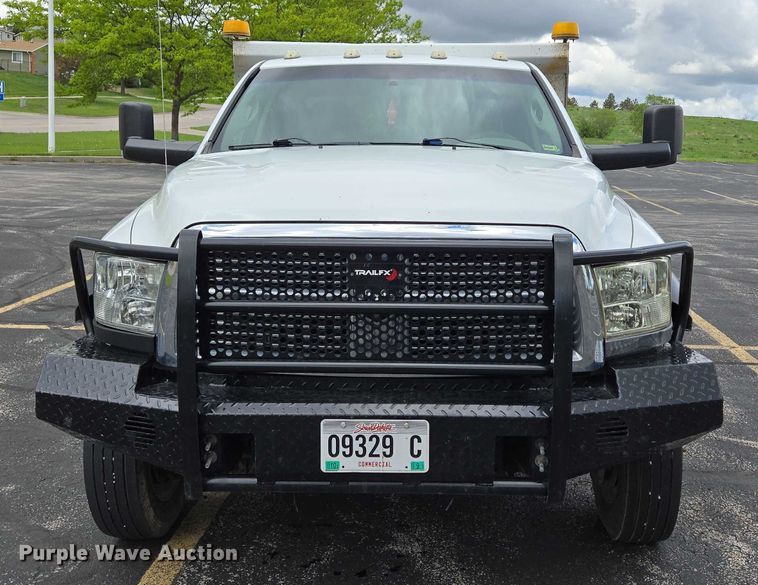 image for item ER5249 2011 Dodge Ram 5500 Crew Cab dump truck