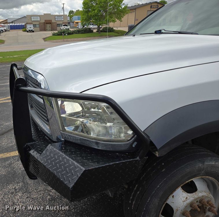 image for item ER5249 2011 Dodge Ram 5500 Crew Cab dump truck