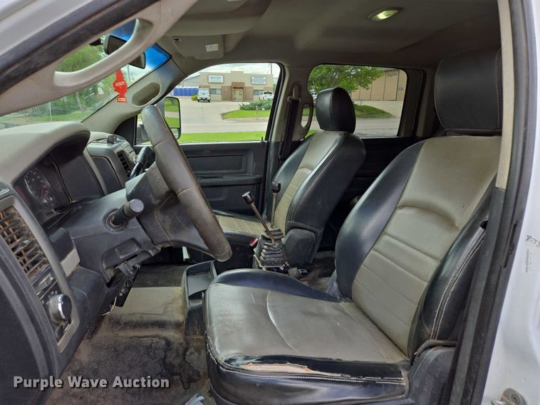 image for item ER5249 2011 Dodge Ram 5500 Crew Cab dump truck