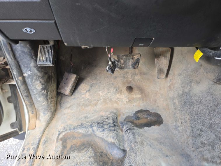 image for item ER5249 2011 Dodge Ram 5500 Crew Cab dump truck