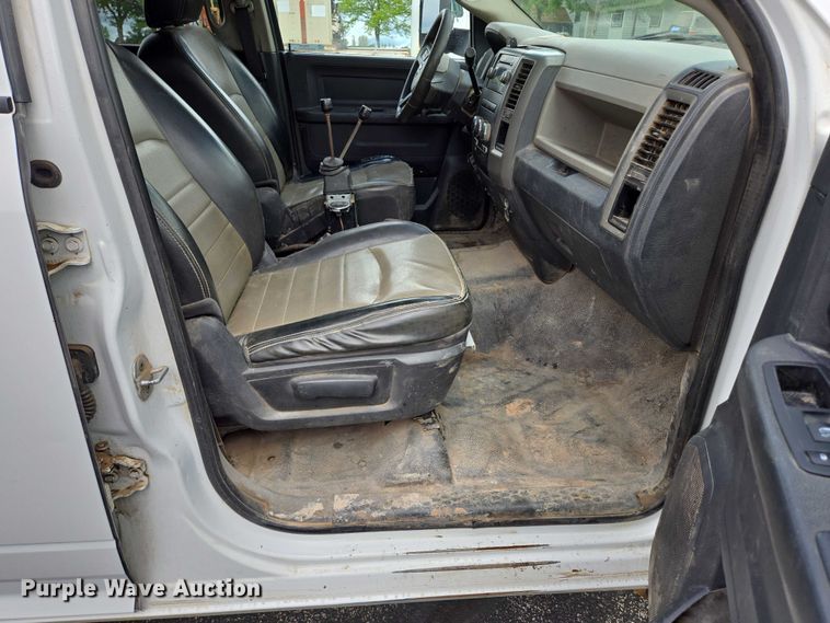 image for item ER5249 2011 Dodge Ram 5500 Crew Cab dump truck