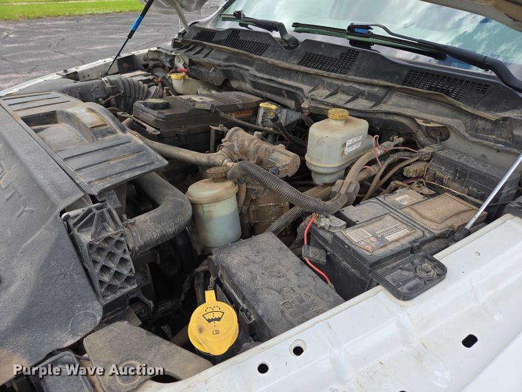 image for item ER5249 2011 Dodge Ram 5500 Crew Cab dump truck