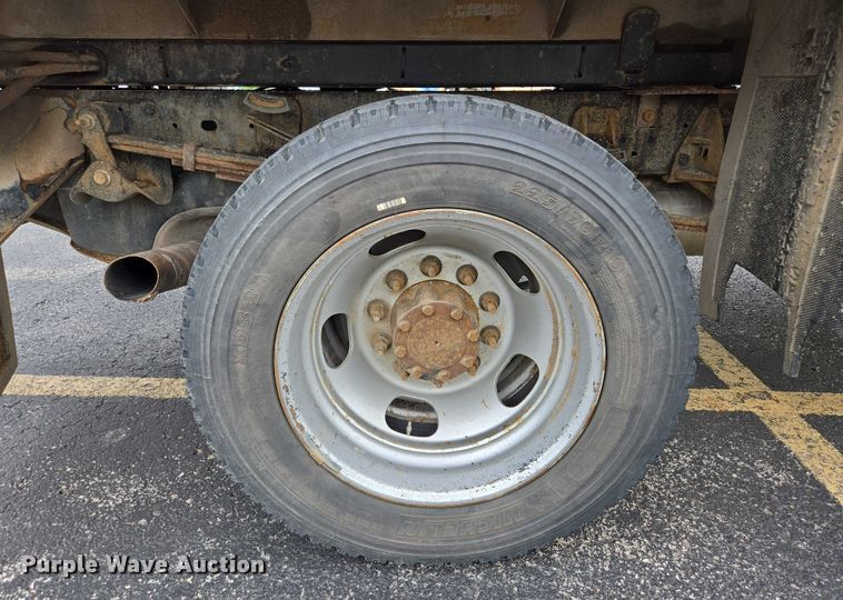 image for item ER5249 2011 Dodge Ram 5500 Crew Cab dump truck