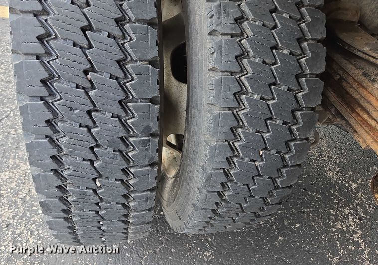 image for item ER5249 2011 Dodge Ram 5500 Crew Cab dump truck