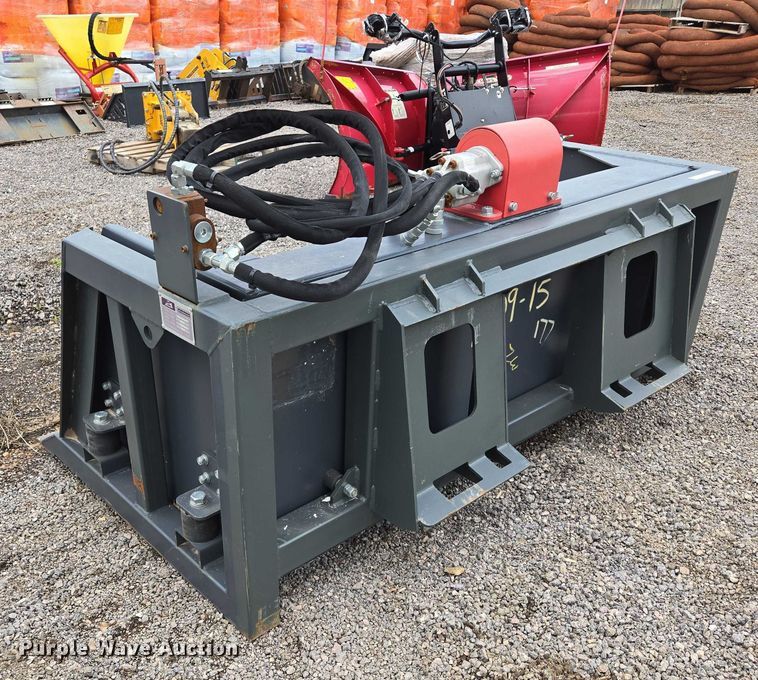 image for item ER5250 Handy HVSB72 skid steer screening bucket