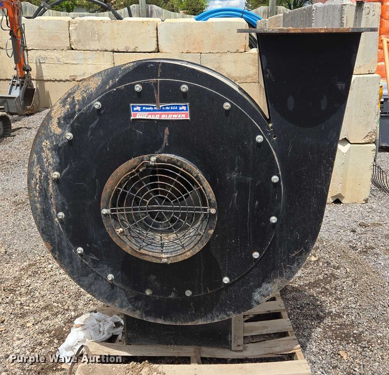 image for item ER5252 Chicago P2 centrifugal blower