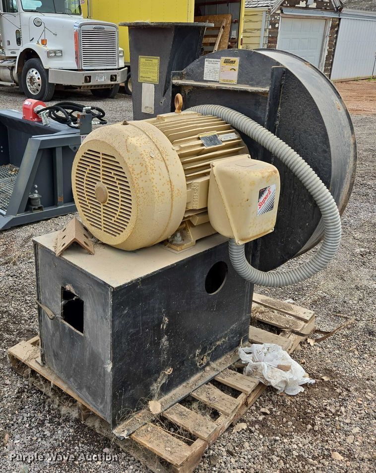 image for item ER5252 Chicago P2 centrifugal blower