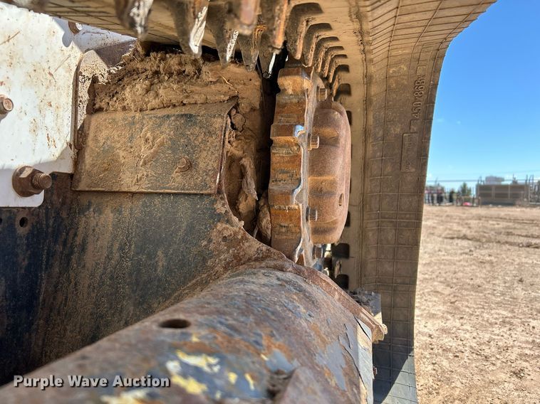 image for item EX9792 2019 Bobcat T740 tracked skid steer loader