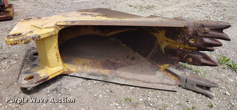 image for item IP9596 Esco excavator bucket