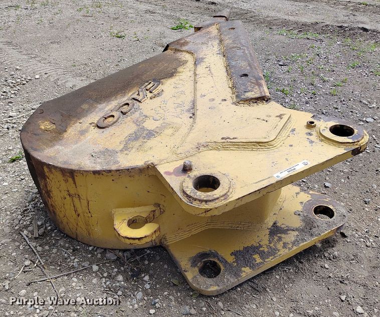 image for item IP9596 Esco excavator bucket