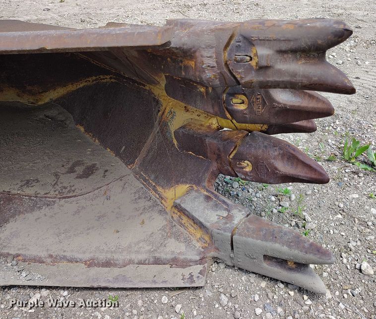 image for item IP9596 Esco excavator bucket