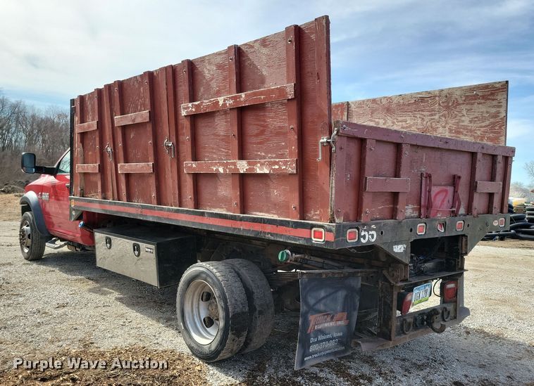 image for item NB9891 2015 Dodge Ram 5500 dump flatbed truck